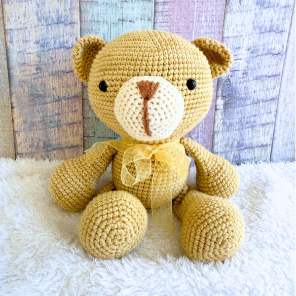 Amigurumi Oso "Cody"