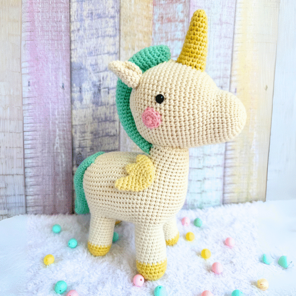 Amigurumi Unicornio y Pegaso "Atlas" - Imagen 2