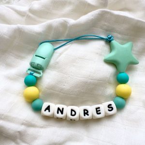 Portachupete personalizado de silicona – “Andrés”