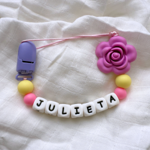 Portachupete personalizado de silicona - "Julieta"