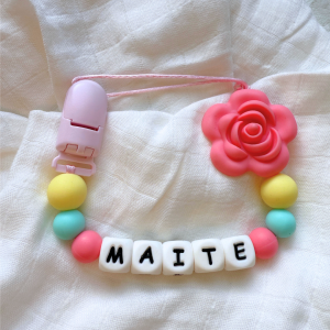 Portachupete personalizado de silicona - "Maite"